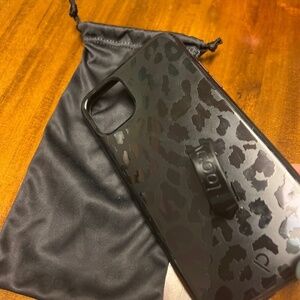 COPY - Loopy case for an I-Phone 11 Pro Max. Excellent condition.